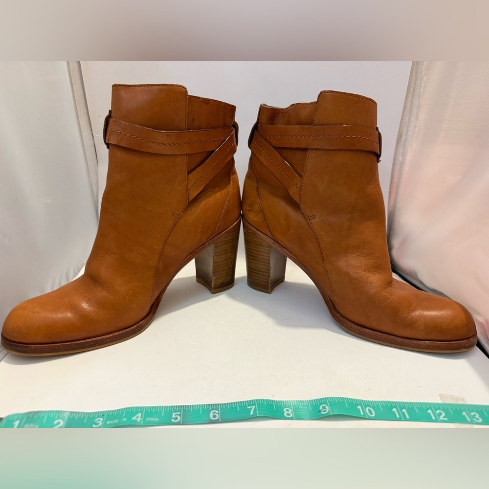 Coach Kasandra Brown Leather Ankle Booties sz 8 - Picture 6 of 10